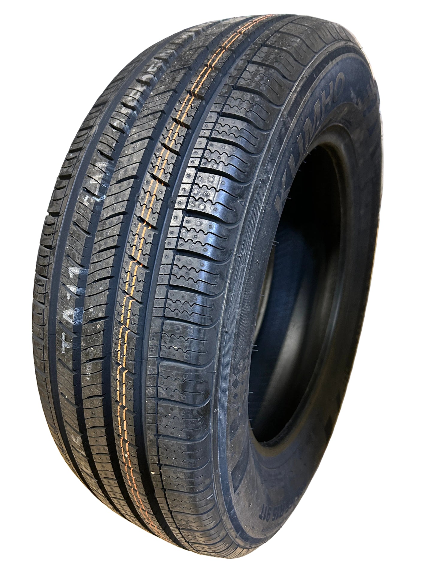 KUMHO SOLUS TA11 BSW P 195 65 15 91T ALL SEASON TIRE 2182643