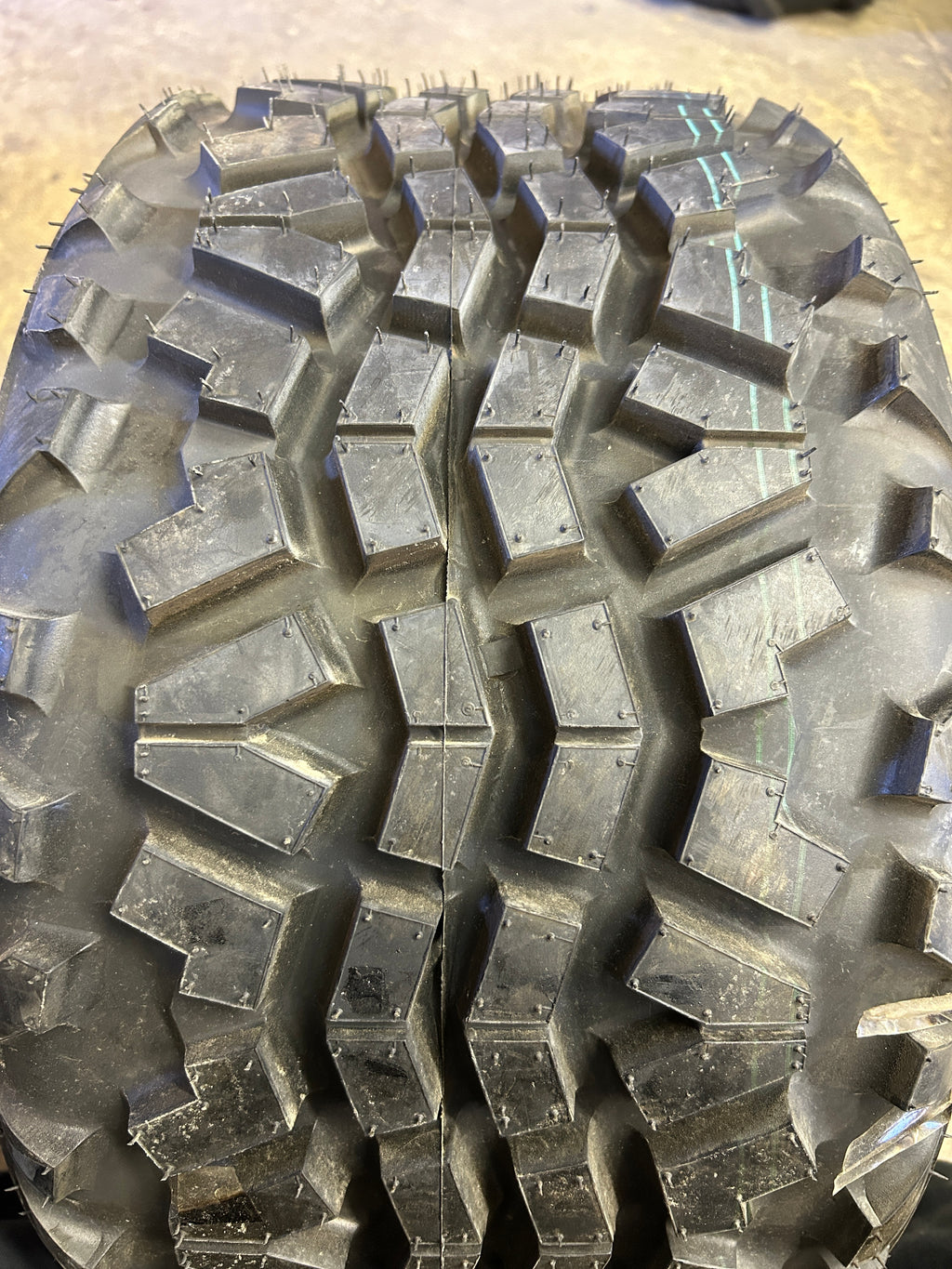 QUADBOSS QBT445 BSW 23 11 10 4PLY ATV/UTV TIRE QBT445231110