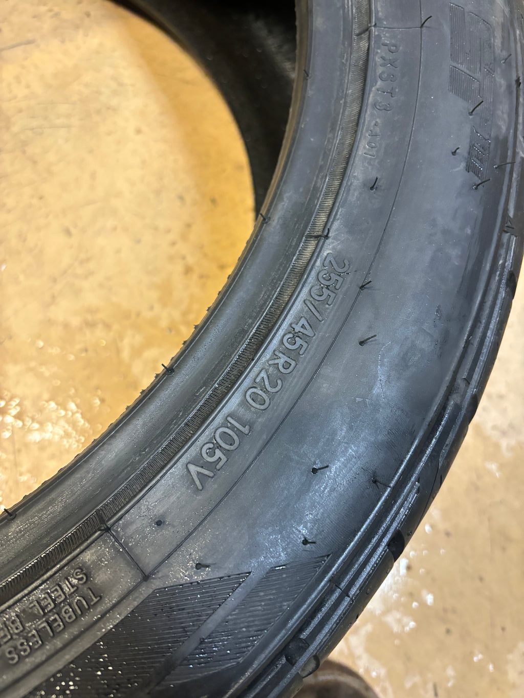 TOYO PROXES ST III BSW P 255 45 20 105V XL ALL SEASON TIRE 247230