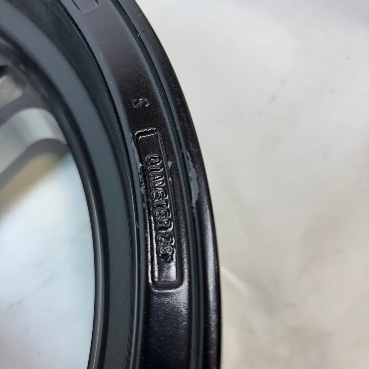 2 VISION SPORT STAR 571 WHEEL 15X4 5X114.3 GLOSS BLACK WITH MILLED CENTER -19MM