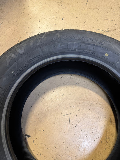 YOKOHAMA AVID TOURING-S BSW P 235 65 17 104T ALL SEASON TIRE 110131829