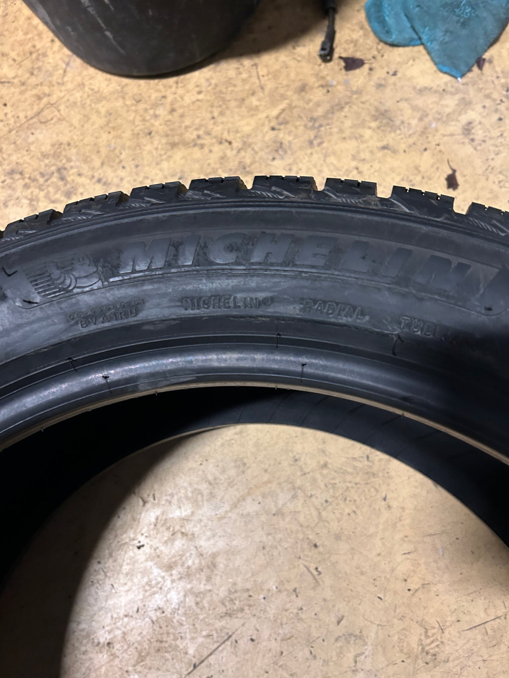 MICHELIN X-ICE SNOW BSW P 255 45 18 103H XL WINTER TIRE 71927