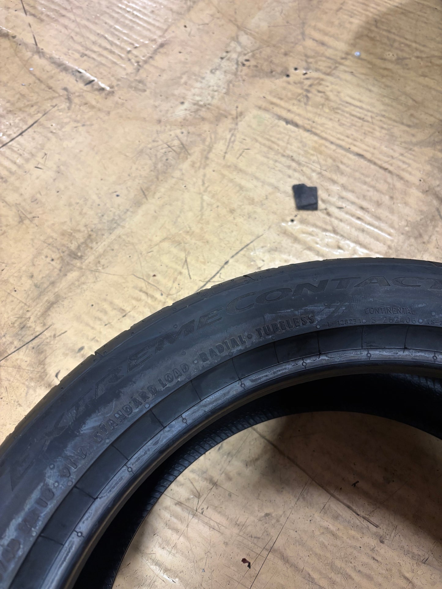 CONTINENTAL EXTREMCONTACT SPORT 02  BSW P 225 45 18 91Y SL ALL SEASON TIRE 03125100000