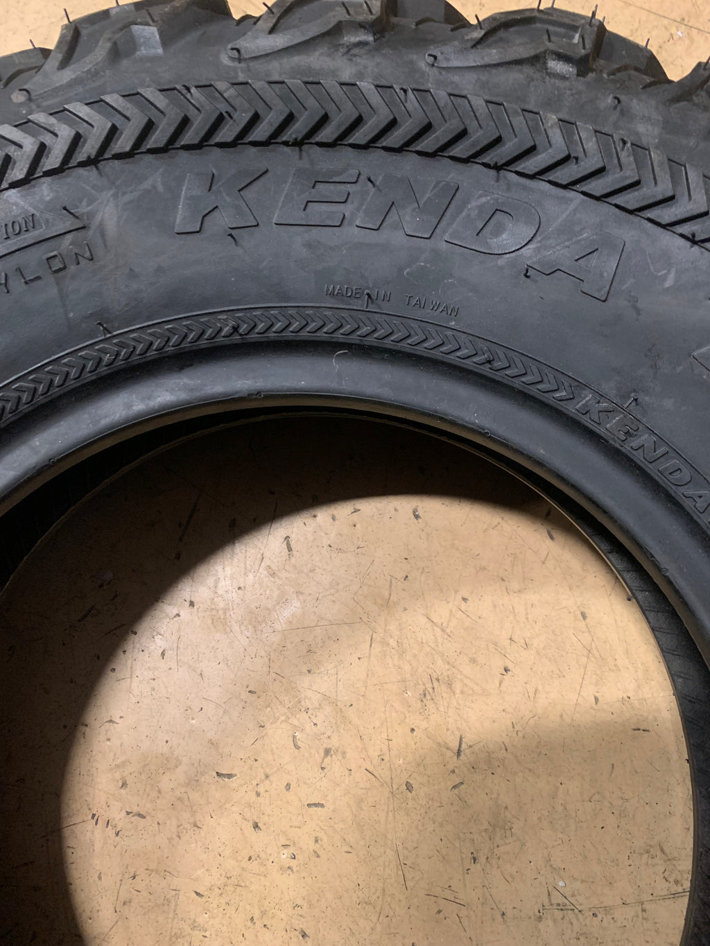 NOS KENDA BEAR CLAW EX BSW AT 25 8 12 6PLY ATV/UTV TIRE ‎25262049