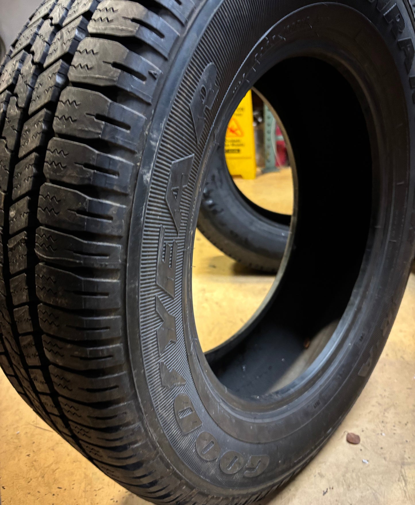 NEW OLD STOCK GOODYEAR WRANGLER SR-A BSW P 265 60 18 109T SL ALL SEASON TIRE 183558436