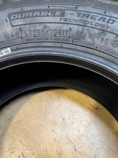 COOPER DISCOVERER AT3 XLT BSW LT 285 70 17 121/118S 10PLY ALL TERRAIN TIRE 170053002