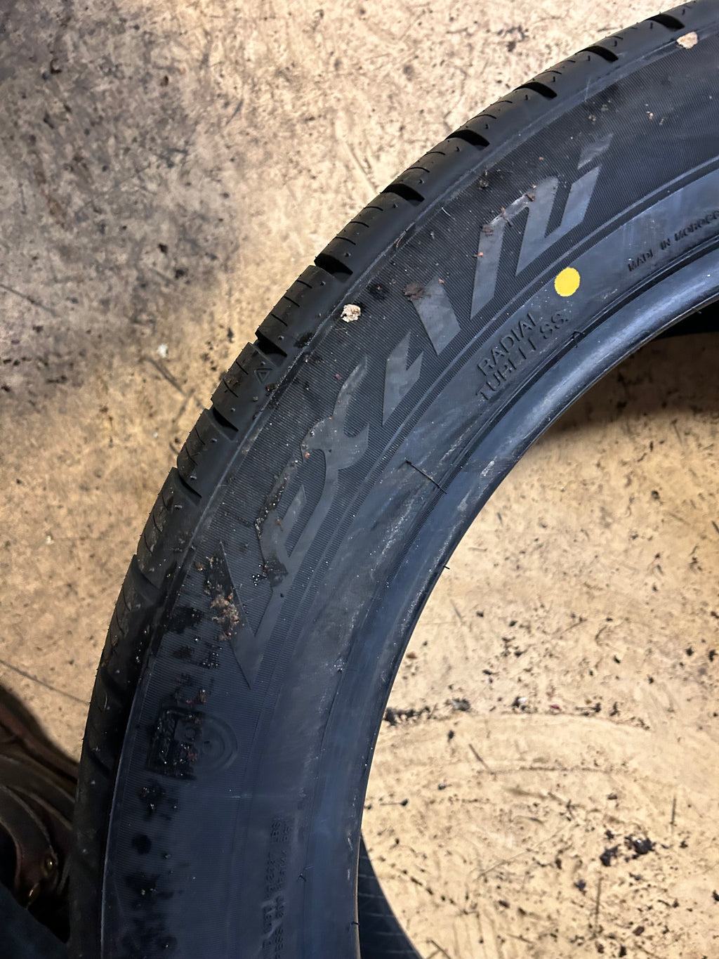 LEXANI QUATTRO TEMPO TOUR AW P 285 45 22 110H ALL WEATHER TIRE LXSMQTT2245010
