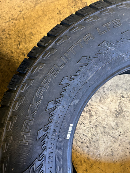 NOKIAN HAKKAPELIITTA LT 3 EV BSW LT 275 70 18 125/122Q 10PLY WINTER TIRE T430959