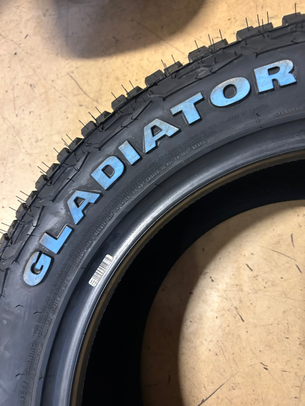 GLADIATOR X COMP A/T RWL LT 33 12.5 20 114Q 10PLY ALL TERRAIN TIRE 1932360533
