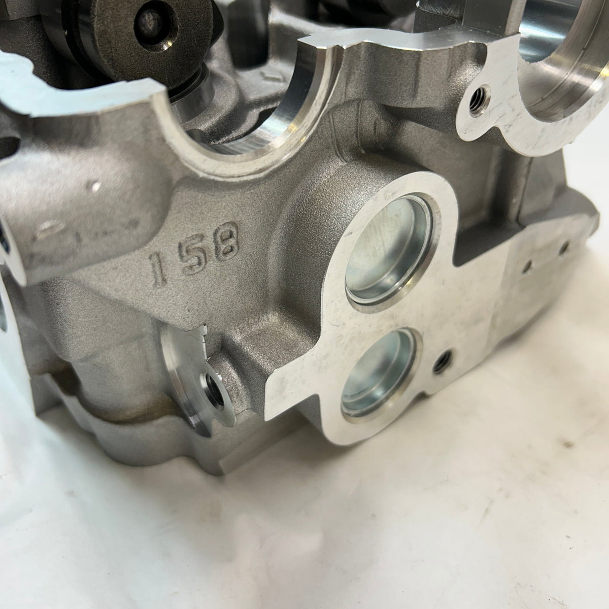 LEFT CYLINDER HEAD FIT 95-04 TOYOTA 4RUNNER TACOMA TUNDRA T100 3.4 DOHC 5VZFE