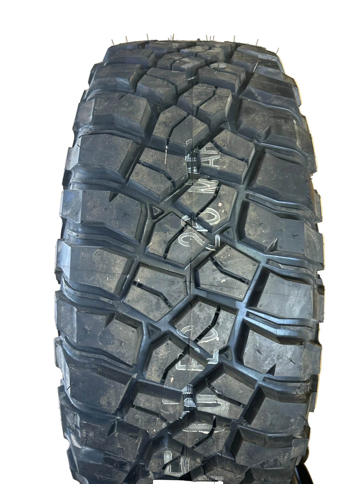 [KSL ONLY] 2 BFGOODRICH MUD TERRAIN T/A KM3 BSW LT 295 70 17 121/118Q 10PLY MUD TIRE 15052