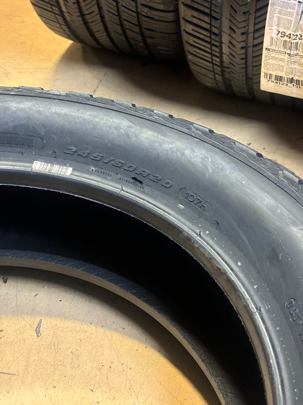 BFGOODRICH TRAIL TERRAIN T/A P 245 60 20 107H SL ALL TERRAIN TIRE 30234