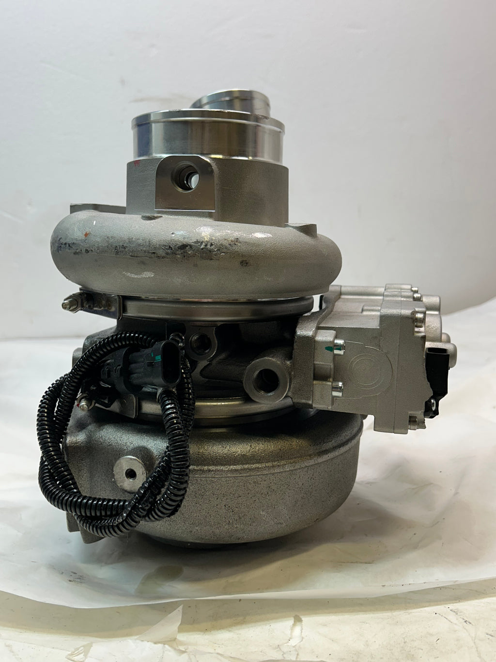 GLOBAL PARTS HE300VG TURBOCHARGER FOR HOLSET 2511709