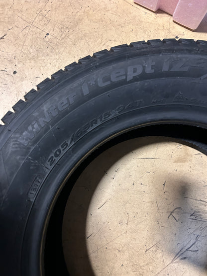 2 NOS HANKOOK WINTER ICEPT IZ2 BSW P 205 65 15 94T WINTER TIRE 1020340