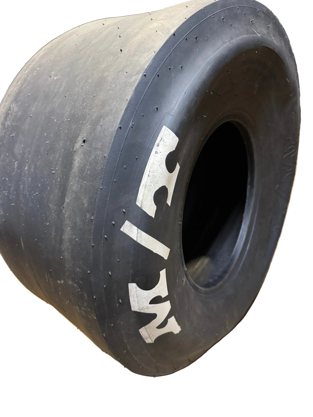 MICKEY THOMPSON ET DRAG WL 32 14 15ST DRAG TIRE 250811 ROLLOVER 100 ½”