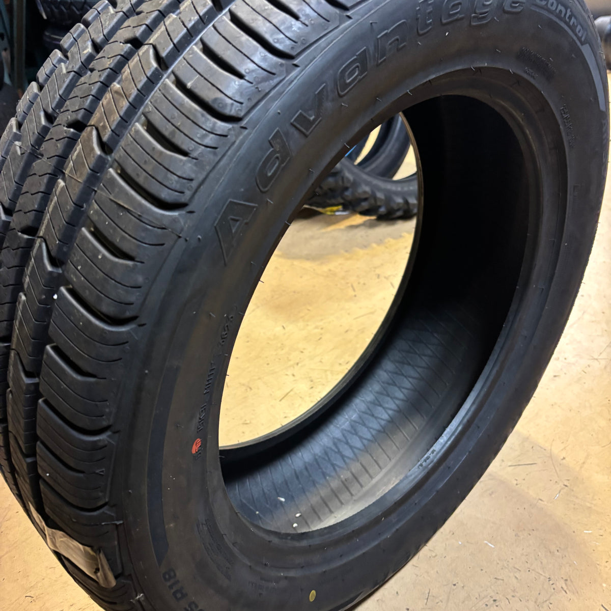 BFGOODRICH ADVANTAGE CONTROL AS 235 55 18 100H ALL SEASON TIRE 54029