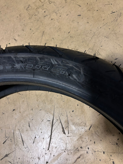 NOS IRC ROAD WINNER RX-01 BSW 110 70 17 54S FRONT MOTORCYCLE TIRE T10285