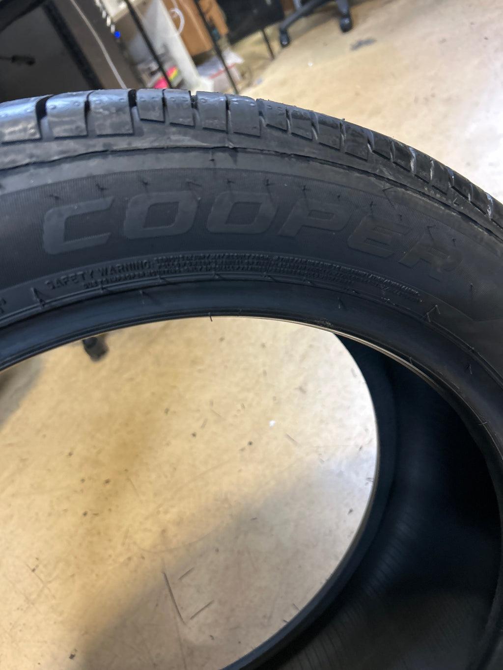 COOPER PROCONTROL BSW P 245 45 18 100V XL ALL SEASON TIRE 166444021