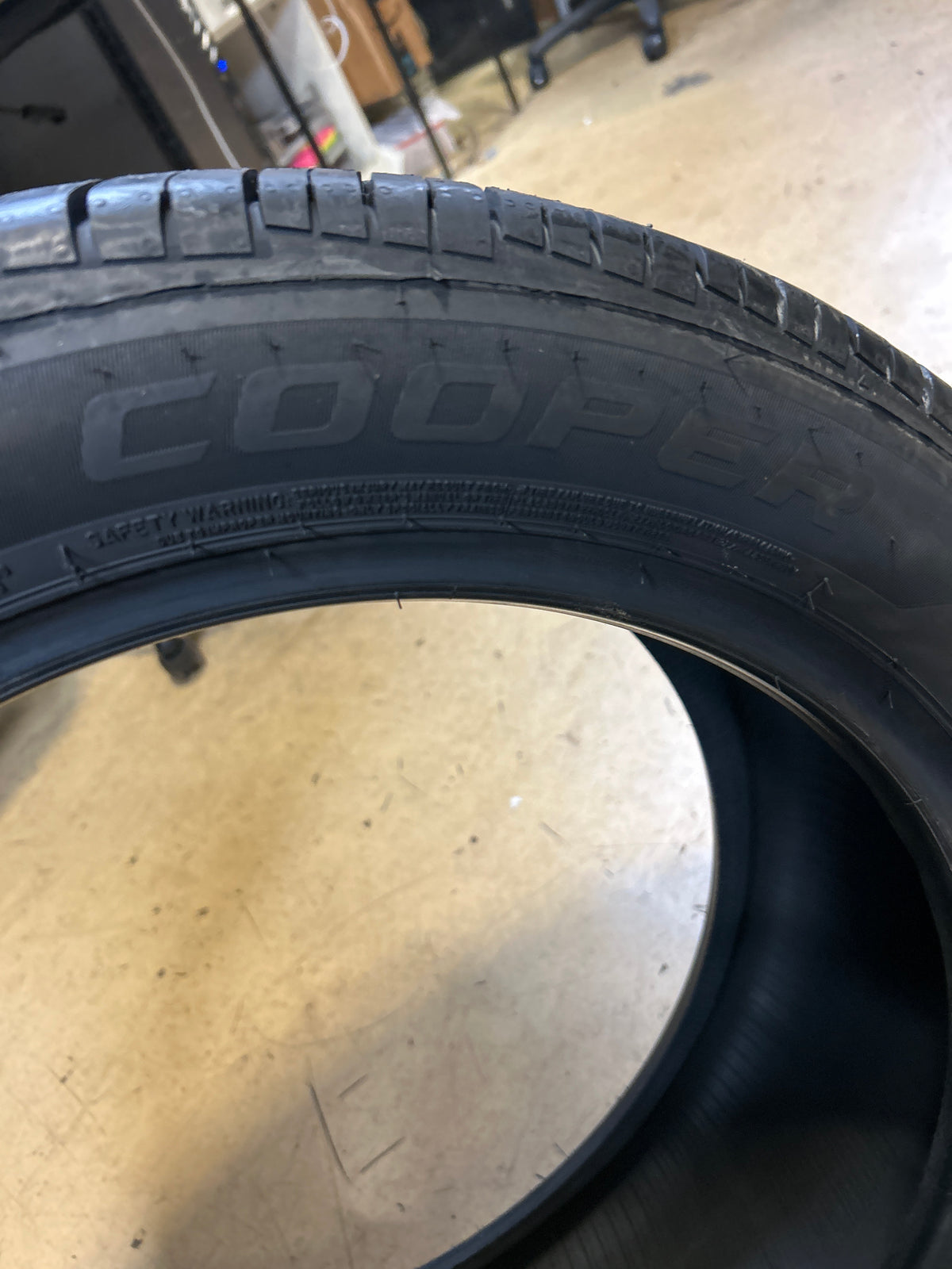 COOPER PROCONTROL BSW P 245 45 18 100V XL ALL SEASON TIRE 166444021