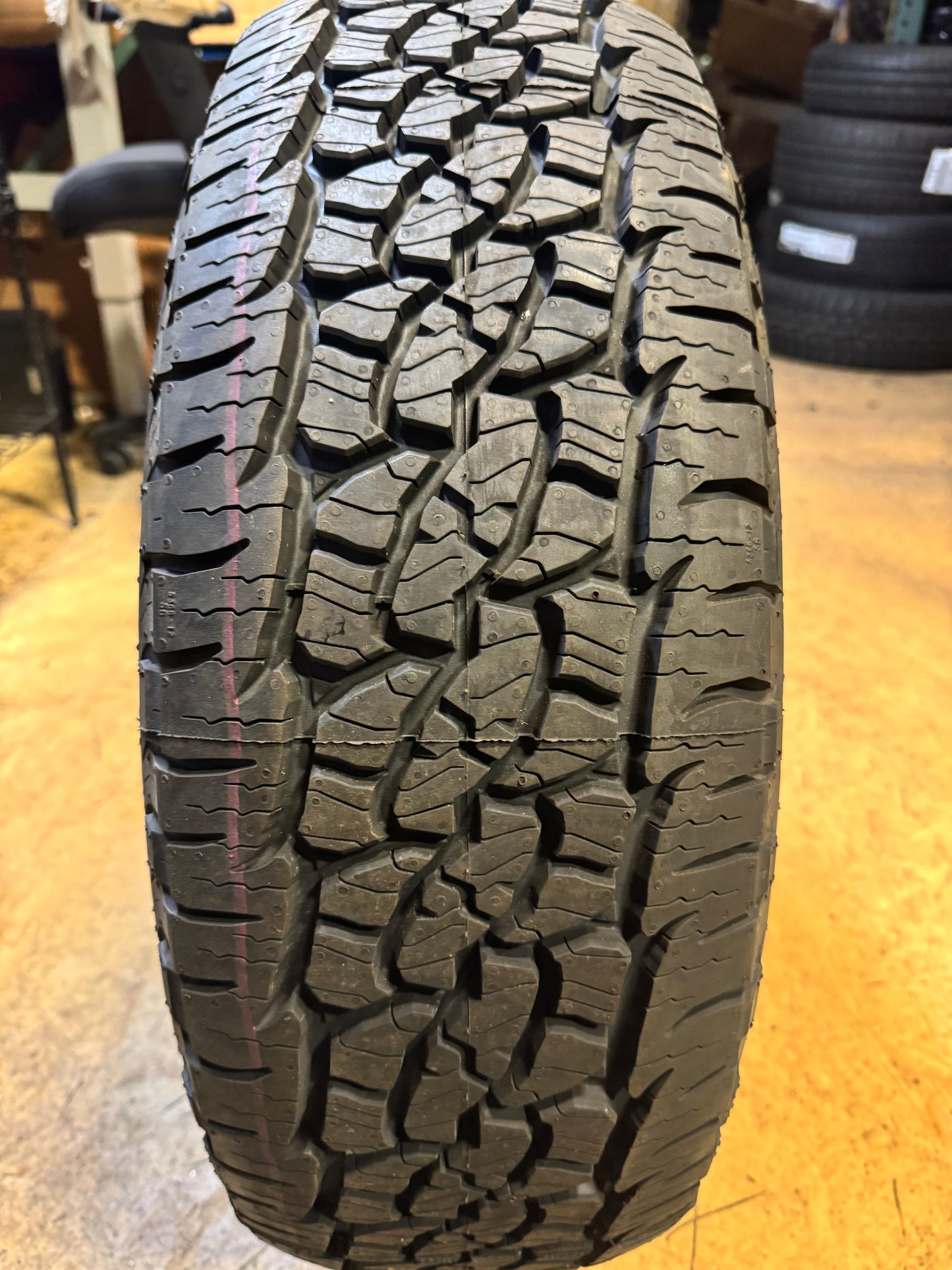 4 BFGOODRICH TRAIL-TERRAIN T/A BSW P 235 65 17 104H ALL SEASON TIRE 68530