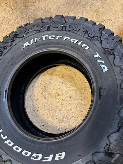 BFGOODRICH ALL TERRAIN T/A K02 RWL LT 275 70 16 119/116S 8PLY ALL TERRAIN TIRE 97884