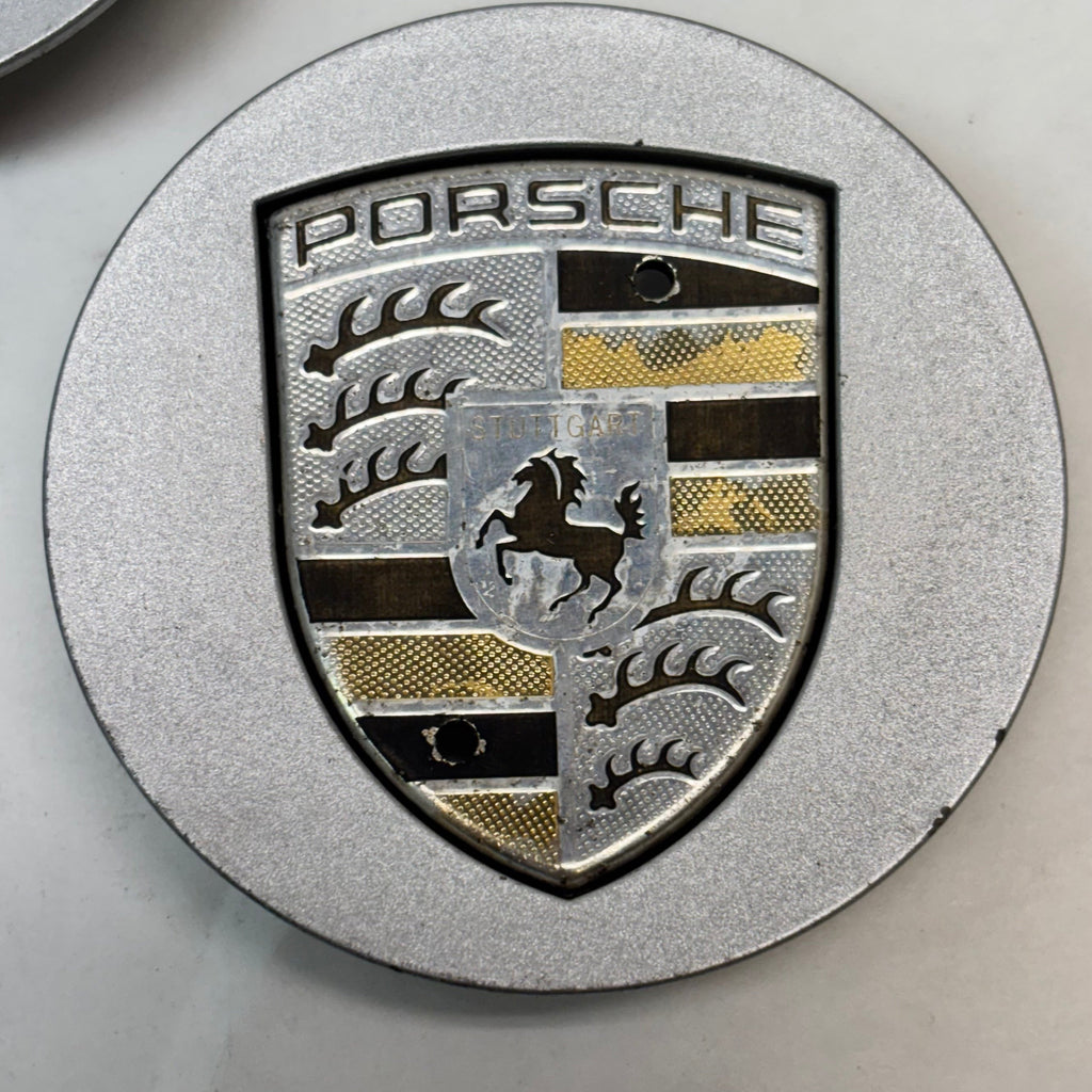 3 USED GENUINE PORSCHE 991 CAYENNE PANAMERA BOXSTER  CENTER CAPS 7L5601149