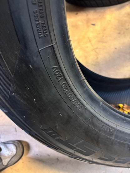 2 TOYO PROXES ST III BSW P 305 50 20 120V XL SPORT TRUCK TIRE 247310