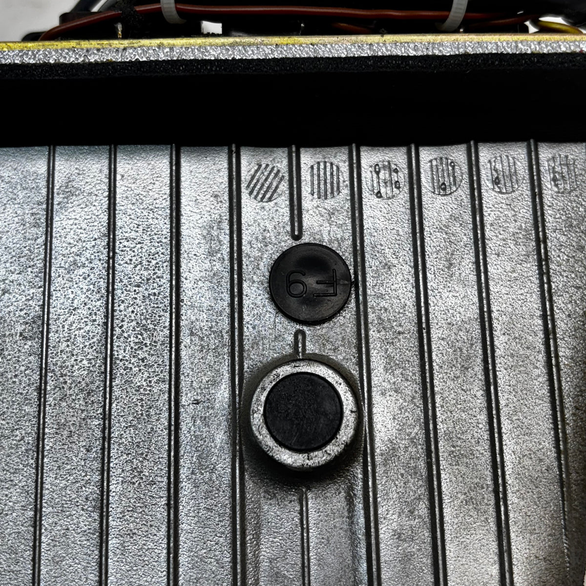 PORSCHE 911 TIPTRONIC TRANSMISSION SHIFTER GENUINE OEM 9434261316R