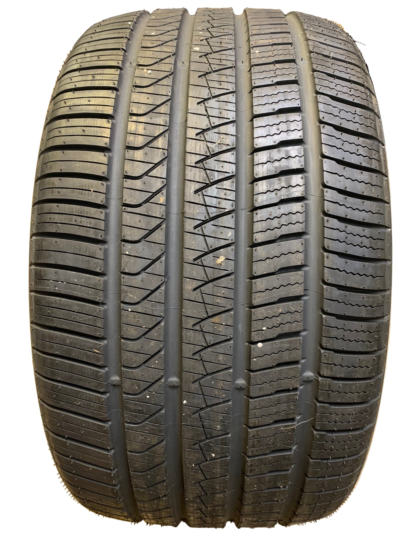 PIRELLI P ZERO ALL SEASON BSW P 305 35 20 107Y XL UHP ALL SEASON TIRE 2754100