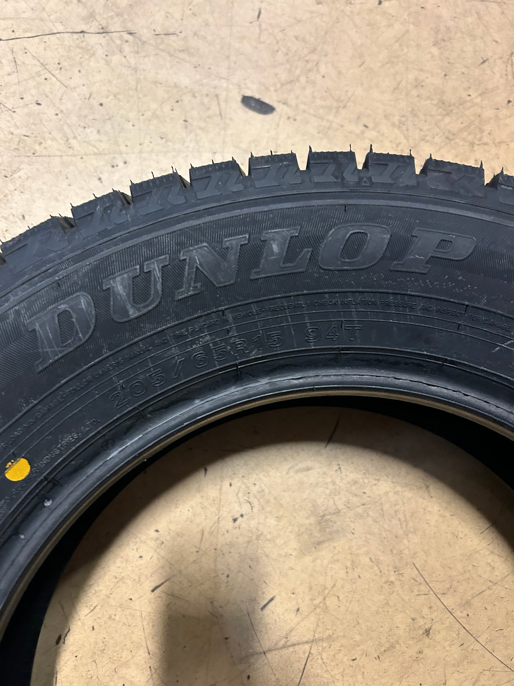 DUNLOP WINTER MAXX 2 BSW P 205 65 15 94T WINTER TIRE 266016610