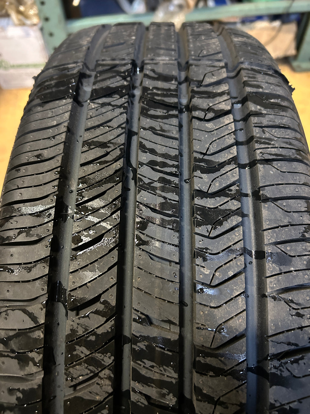 HANKOOK KINERGY PT BSW P 215 55 18 95H ALL SEASON TIRE 1021408