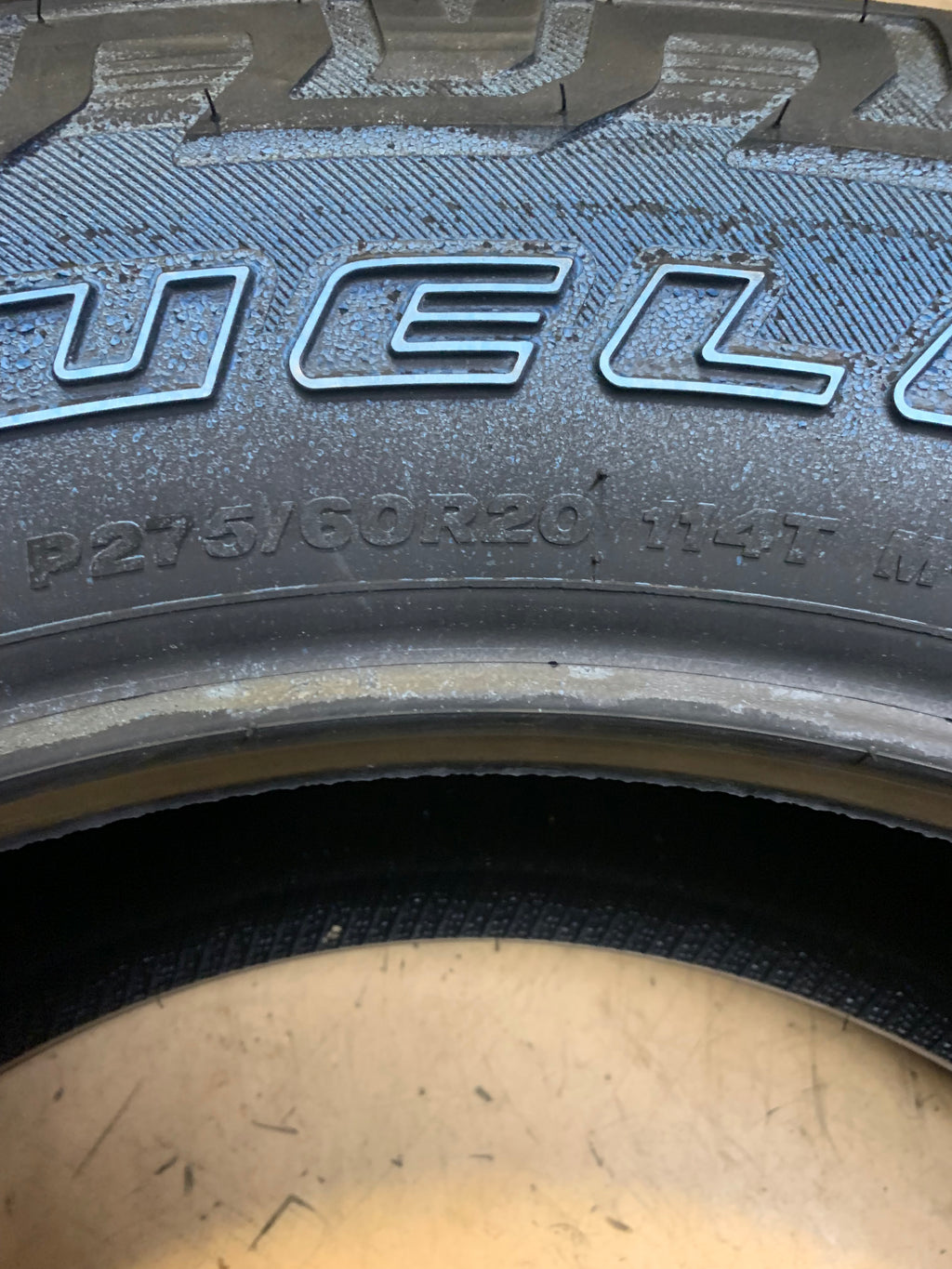 2 BRIDGESTONE DUELER A/T REVO 3 OWL P 275 60 20 114T SL ALL TERRAIN TIRE 000052