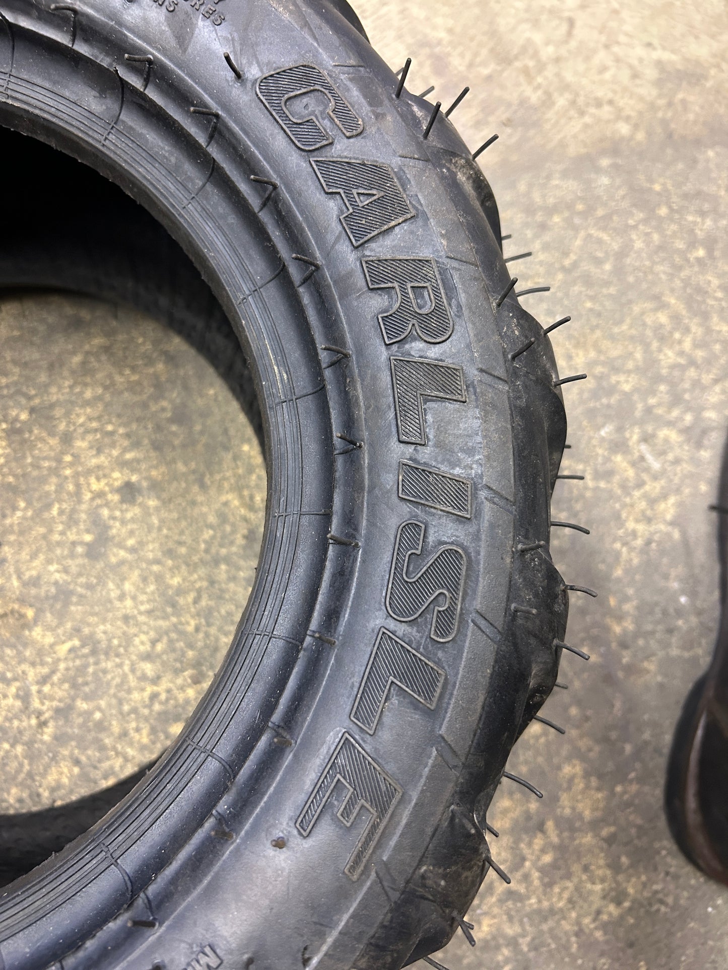 CARLISLE WT300 BSW  18 8.5 10 4PLY FARM TIRE 570046