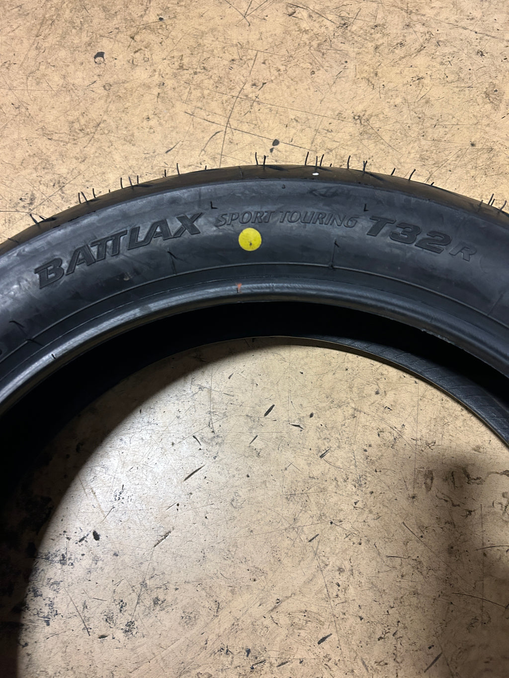 BRIDGESTONE BATTLAX T32 BSW 150 70 17 69W REAR MOTORCYCLE TIRE 12665