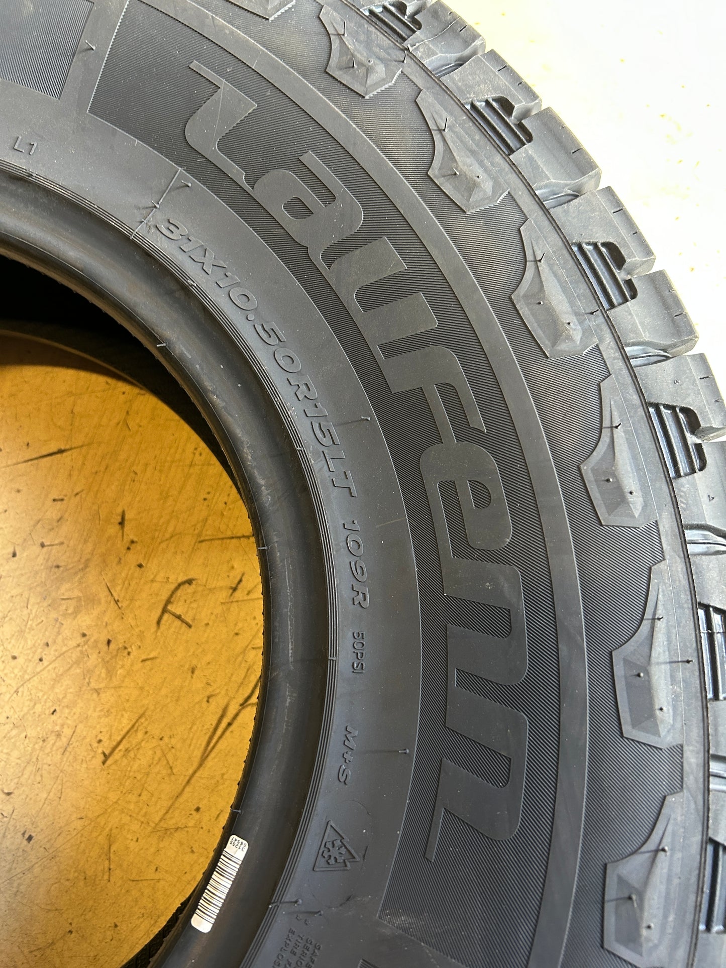 LAUFENN X FIT AT BSW P 31 10.5 15 109R 6PLY ALL TERRAIN TIRE 2020167