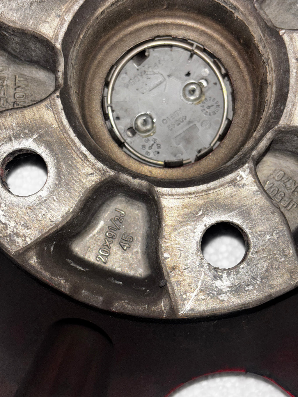 2 USED FRONT REPAINTED NISSAN GTR GT-R R35 20X9.5 ET45 5X4.5