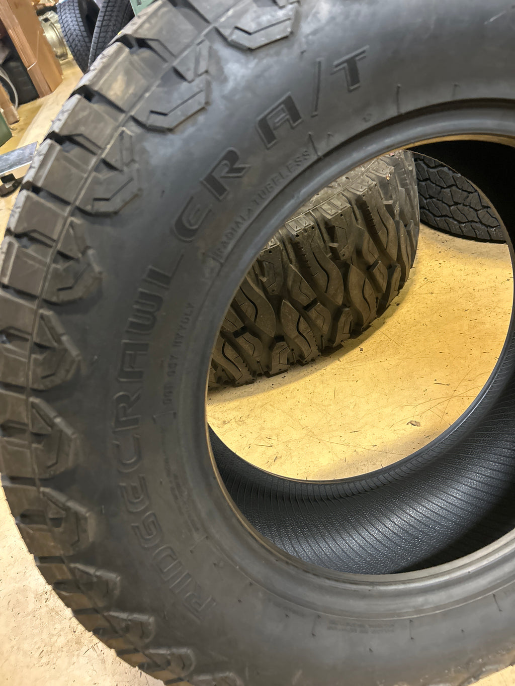 BLACKHAWK RIDGECRAWLER A/T BSW P 265 65 17 112S ALL TERRAIN TIRE 4120863