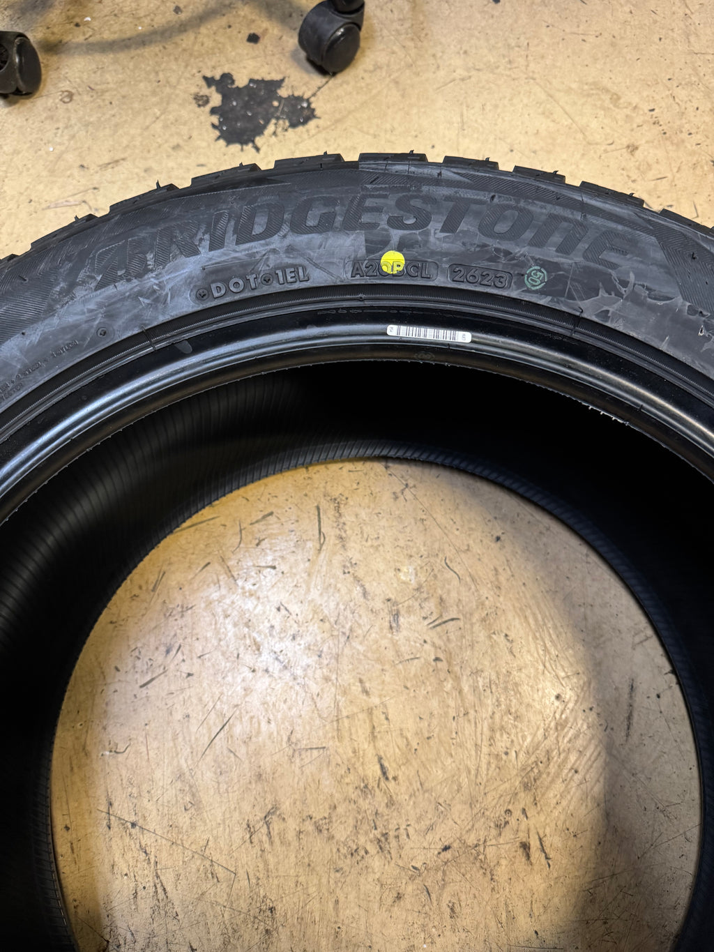 2 BRIDGESTONE BLIZZAK DM-V2 BSW P 275 50 20 113S XL WINTER TIRE 005845
