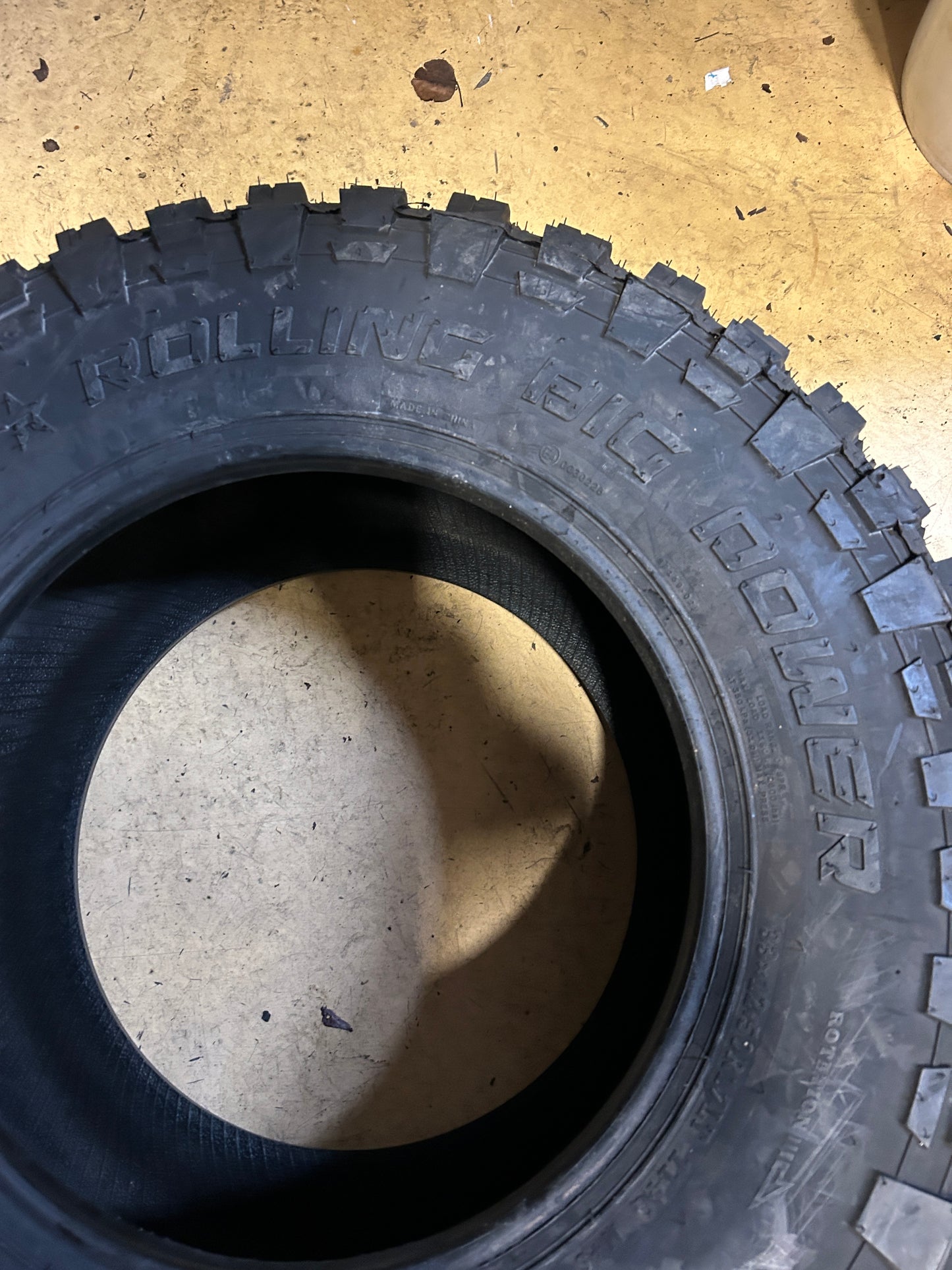 ROLLING BIG POWER REPULSOR M/T BSW LT 33 12.5 17 114Q 8PLY MUD TIRE RBPMT17125010