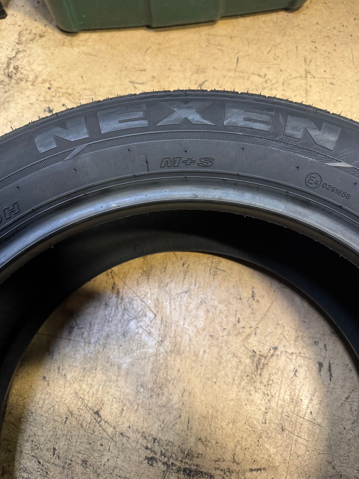 NOS NEXEN N PRIZ AH8 BSW P 245 50 18 100H ALL SEASON TIRE 15357NXK