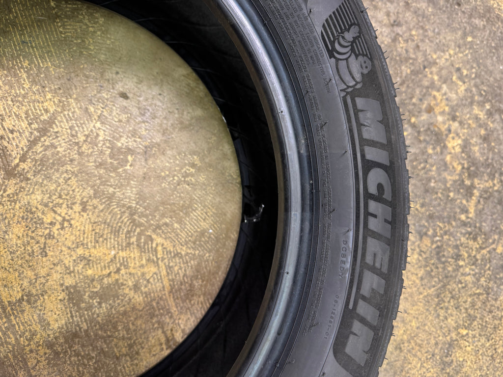 MICHELIN PILOT ALPIN 5 SUV ZP BSW P 245 50 19 105V XL WINTER TIRE 24629