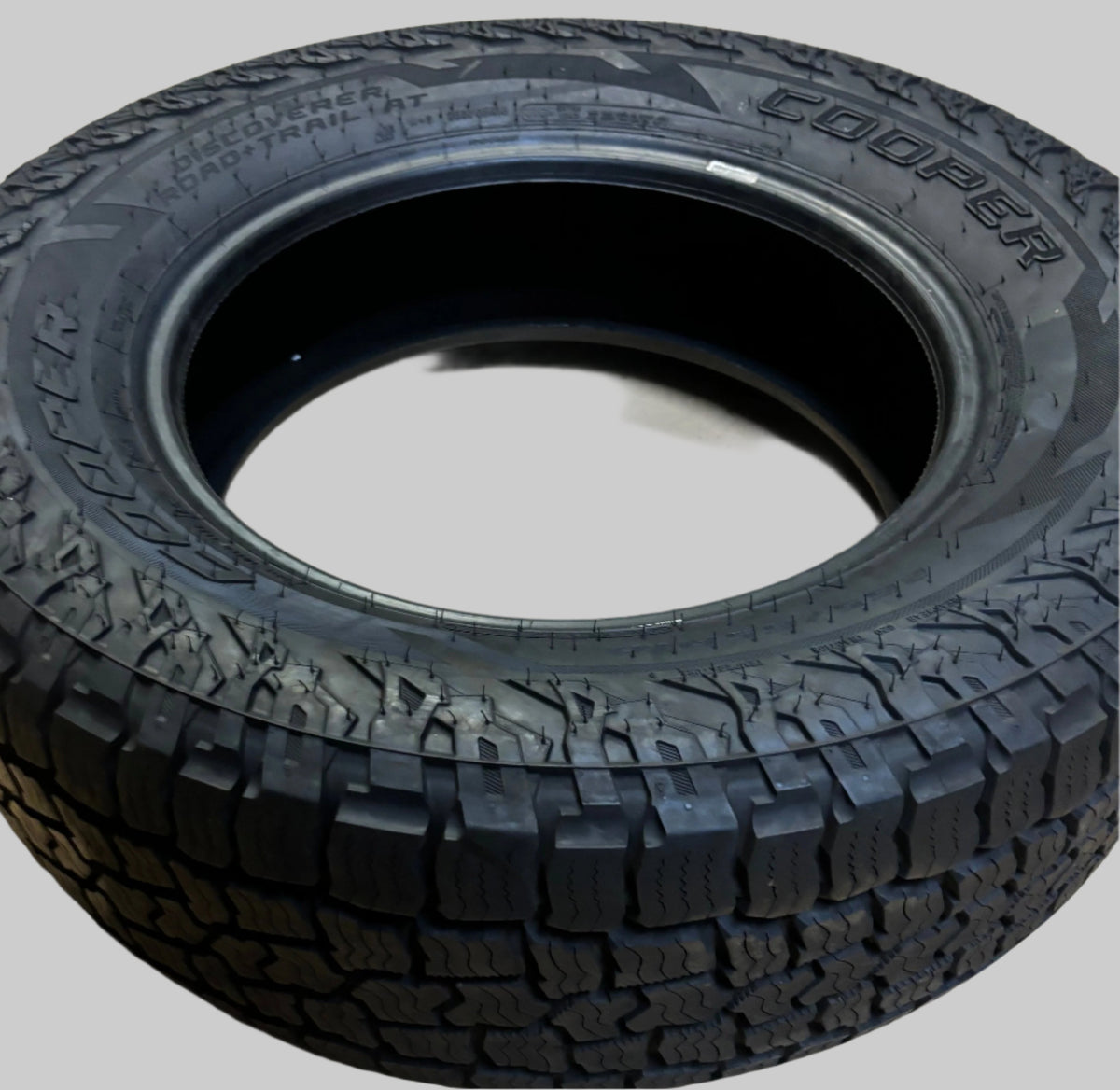 COOPER DISCOVERER ROAD + TRAIL AT P 265 65 17 116H XL HIGHWAY TIRE 171296049