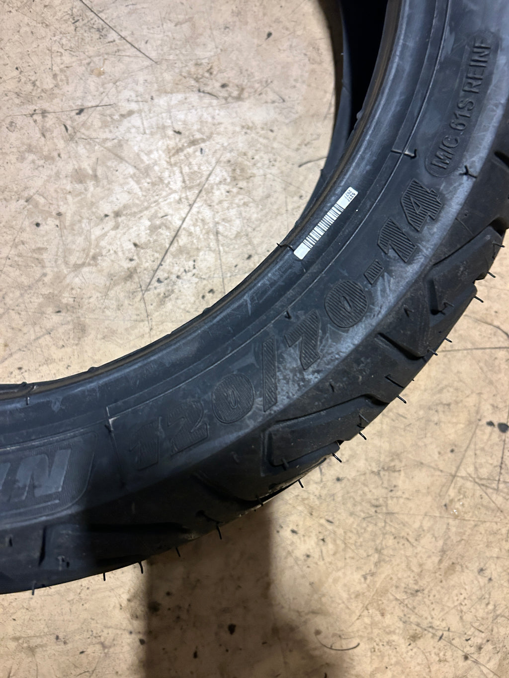MICHELIN CITY GRIP 2 BSW 120 70 14 61S DUAL SCOOTER TIRE 75464