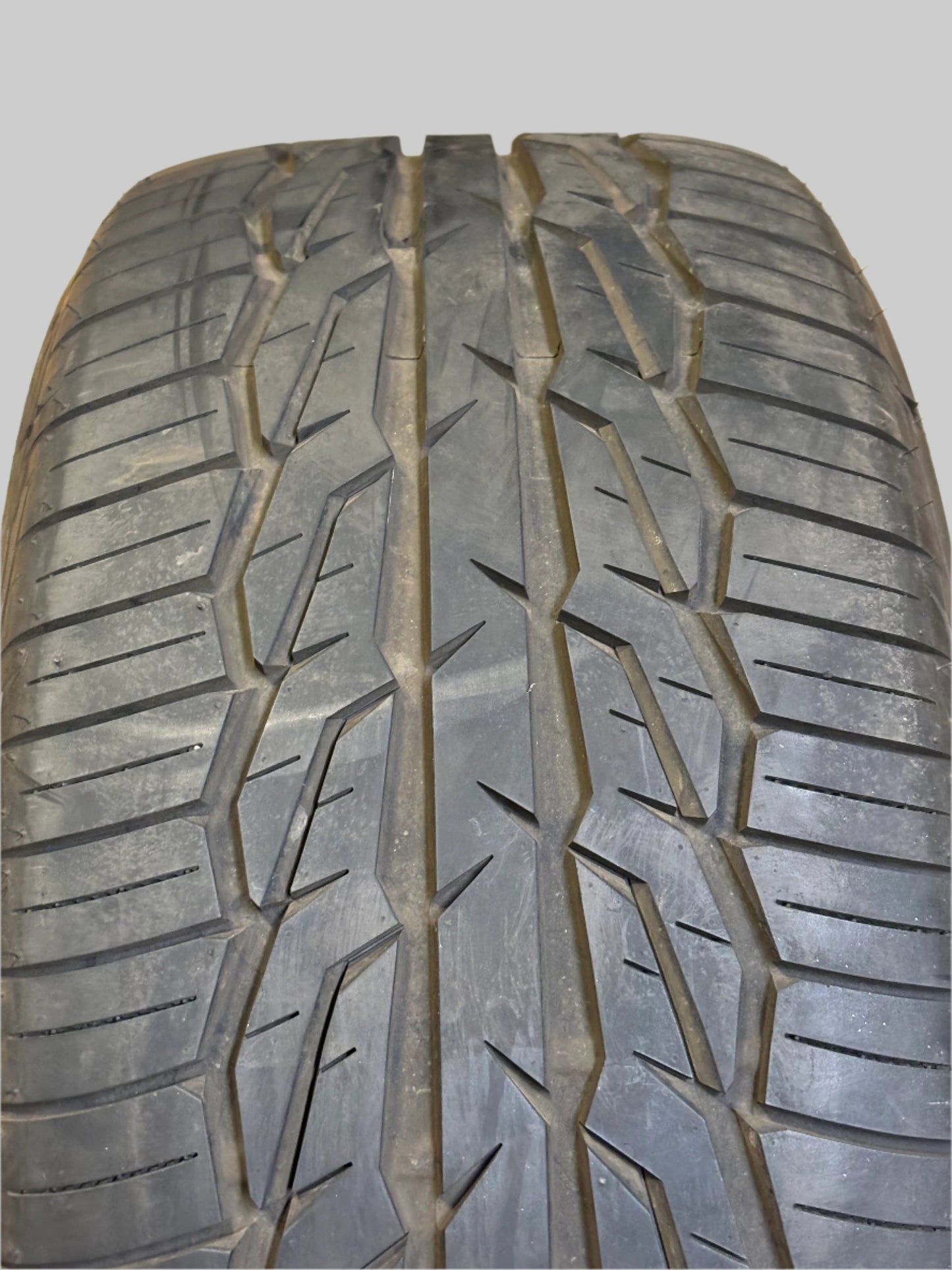 USED 9/32" OF 9.6/32" OS TOYO EXTENSA SPORT II 245 50 16 97V SL TIRE 196460 DEALER TAKE OFF ALL SEASON