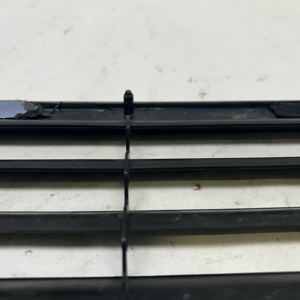 PORSCHE GRILL WALL FOR SPOILER  9935125870001C