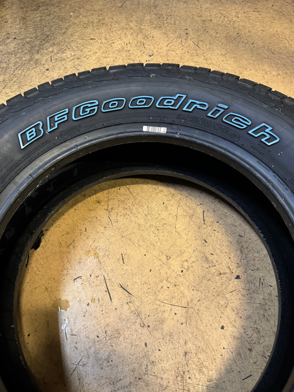 BFGOODRICH TRAIL-TERRAIN OWL P  235 65 17 108T XL ALL TERRAIN TIRE 56199