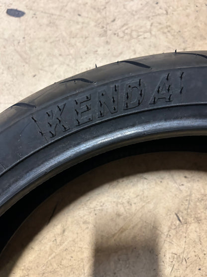 KENDA SPORT TOURING KM1 BSW 120 70 17 58W FRONT MOTORCYCLE TIRE 040017017B1