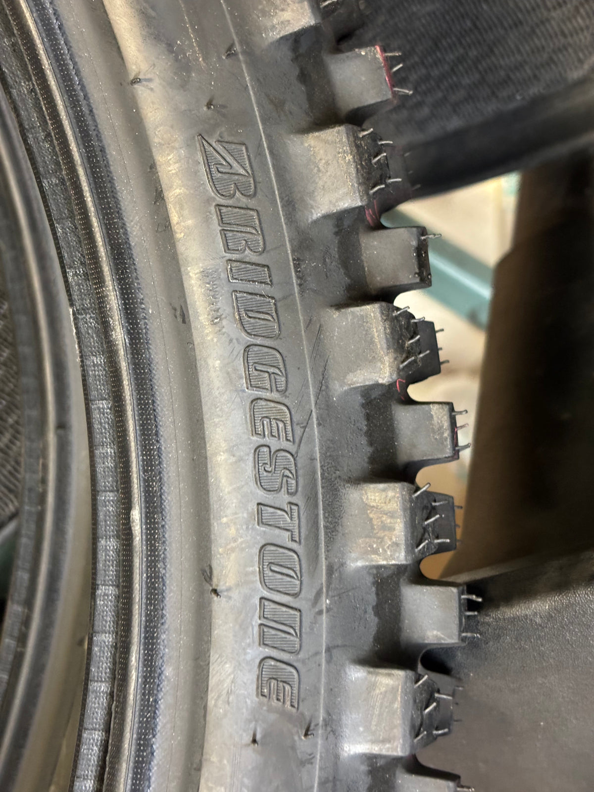 BRIDGESTONE MOTOCROSS M59 BSW  80 100 21 51M FRONT DIRT BIKE TIRE 065846