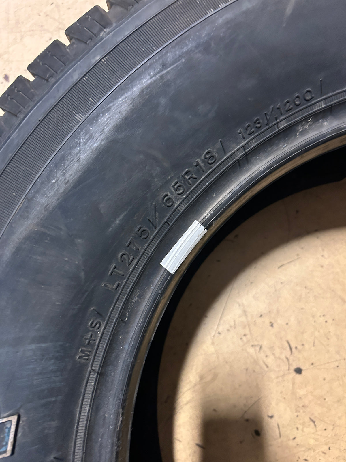 NOS GOODYEAR WRANGLER SR-A BSW LT 275 65 18 123/1200 E ALL SEASON TIRE 179029492