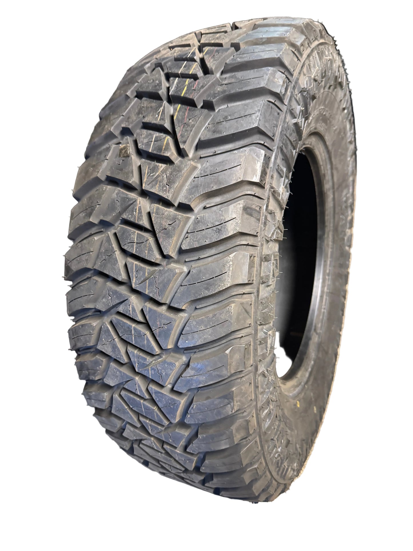 NOS KANATI TERRA COMMANDER RTX BSW LT 285 70 17 121/118Q 10PLY TIRE LRX1728570E